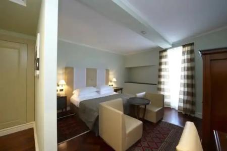 Grand Piazza Borsa - 50