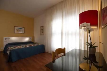 Marbela Apartments & Suites - 54