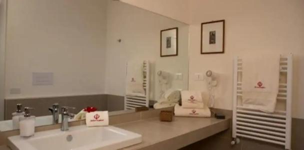 Marbela Apartments & Suites - 51