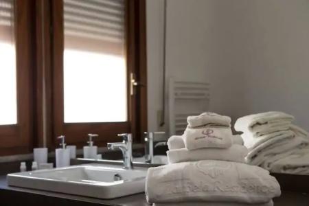 Marbela Apartments & Suites - 106