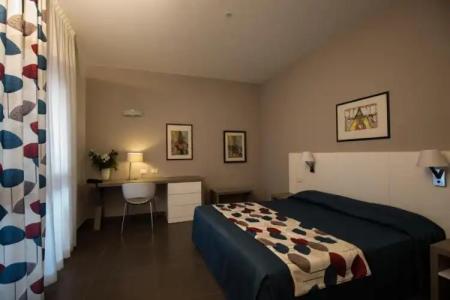 Marbela Apartments & Suites - 98