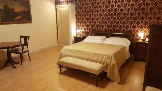 Rosetta Perugia Tapestry Collection by Hilton - 10