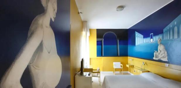 Alexander Museum Palace - 5