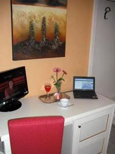 B&B Pomezia Cortese - 31