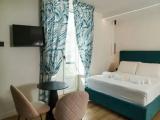 Deluxe Triple room with balcony