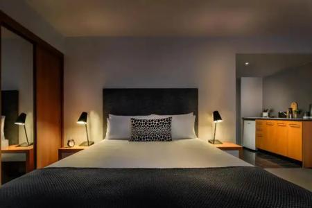 Punthill Little Bourke - 60