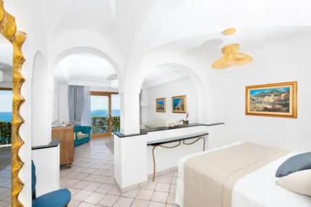 Eden Roc Suites - 190