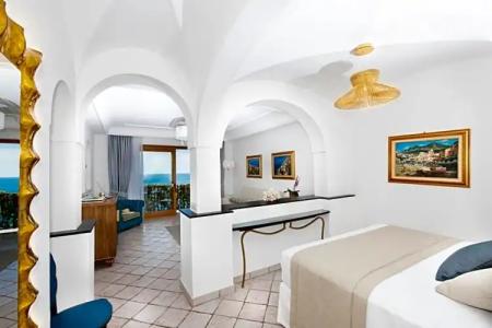 Eden Roc Suites - 135