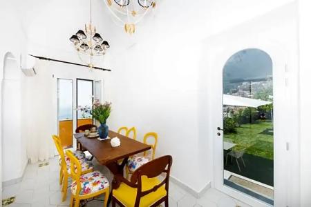 Eden Roc Suites - 513