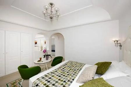 Eden Roc Suites - 469