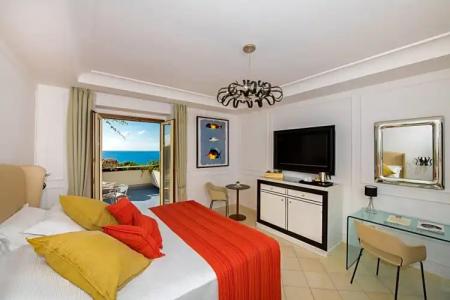 Eden Roc Suites - 88