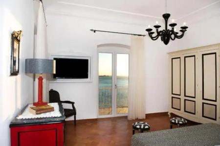 Eden Roc Suites - 338