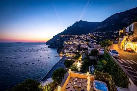 Eden Roc Suites - 379