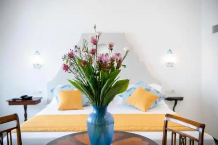 Eden Roc Suites - 545