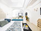 2 Bedrooms Family Suite with balcony and with sea view