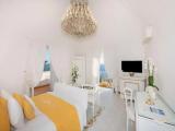 Deluxe Double room with balcony and with sea view