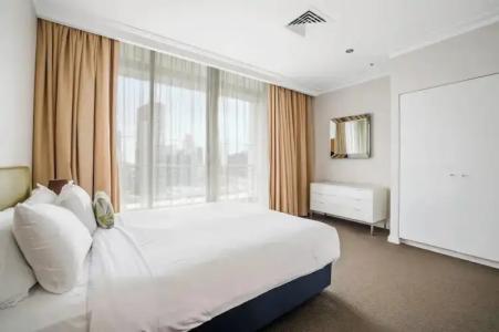 Clarion Suites Gateway - 60