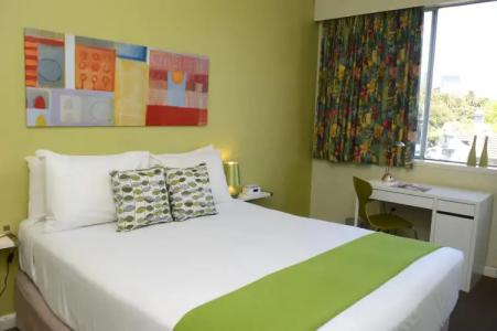 Birches Serviced Apartments - 2