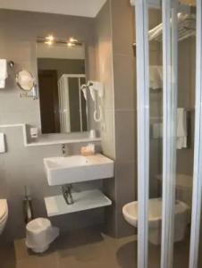 Yes Touring & Spa - 75