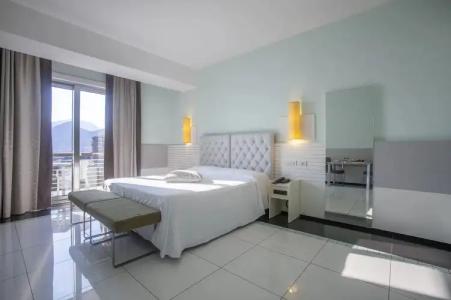 Grand Salerno - 106