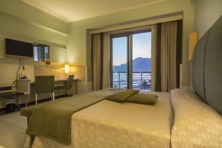 Grand Salerno - 111