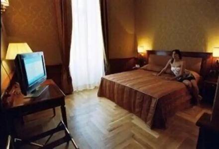 Livingston Siracusa - 40