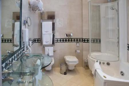 Livingston Siracusa - 25