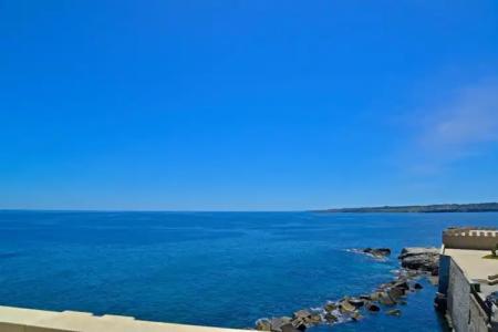 Livingston Siracusa - 13