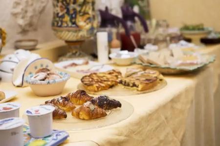 Lakkios Charming Suites and Rooms - 10