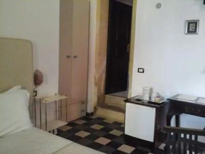 Lakkios Charming Suites and Rooms - 19