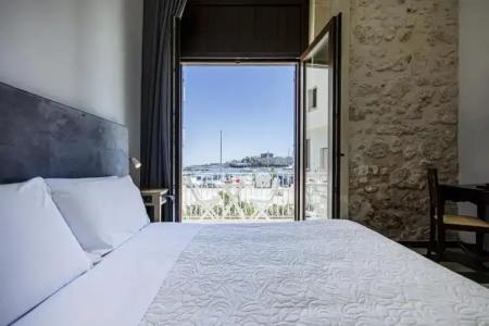 Lakkios Charming Suites and Rooms - 43