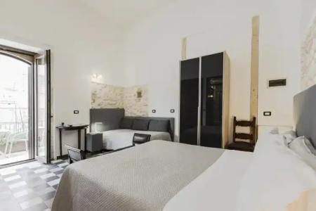 Lakkios Charming Suites and Rooms - 36