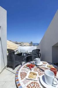 Lakkios Charming Suites and Rooms - 86