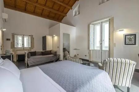 Lakkios Charming Suites and Rooms - 73