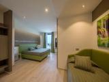 Superior Triple room with balcony and with partial view