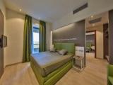 Family Suite with balcony and with lake view