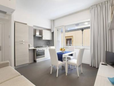Tasso Suites & Spa - 5