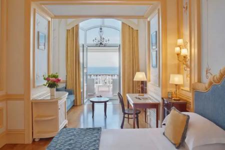 Grand Excelsior Vittoria - 130