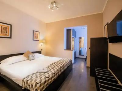 Central Wellness - 220