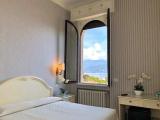 Superior room with lake view