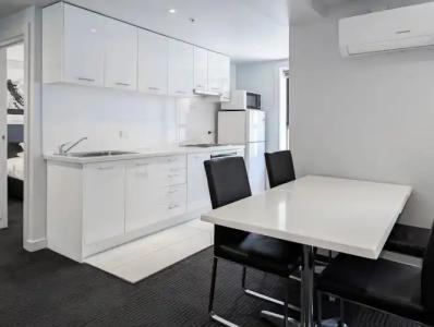 Apartments on Chapman - 35