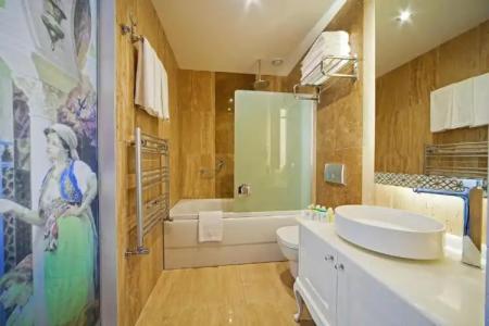 Azade Premier - 55
