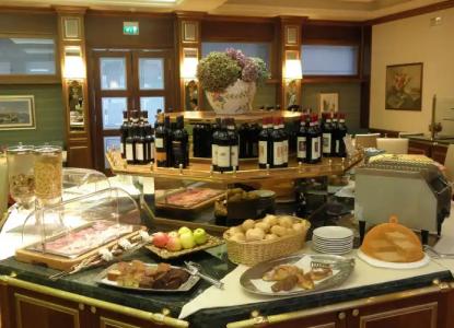 Il Chiostro by Lvg Collection - 11