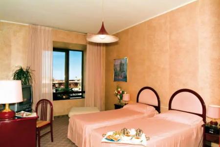 Balletti Palace - 1