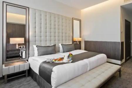 Congress Avenue - 58