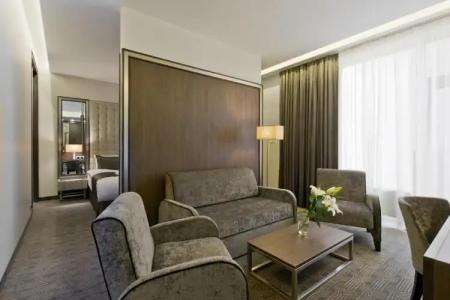 Congress Avenue - 88