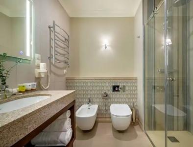 Ratonda Centrums - 115