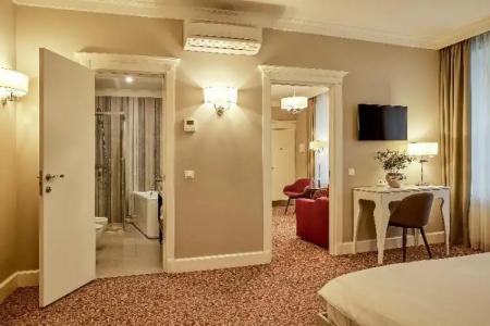 Ratonda Centrums - 134