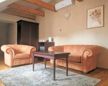 Mabre Residence - 106