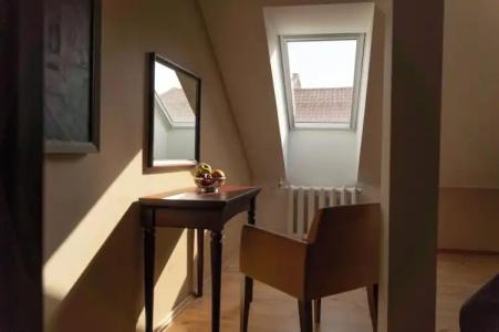 Mabre Residence - 135